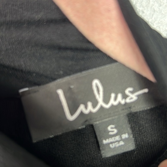 Lulus New with Tag Long Sleeve Mock Neck Mini Little Black Dress Small - Picture 5 of 9